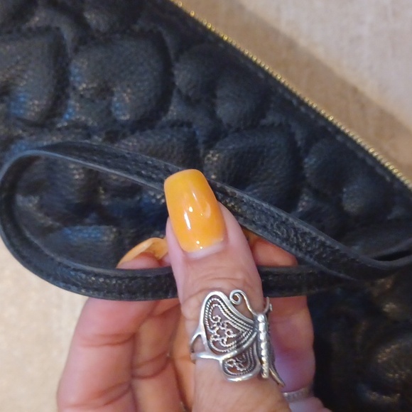 Betsey Johnson Quilted Black Heart Cylinder Travel Zipper Clutch/Cosmetic Bag - Picture 5 of 9